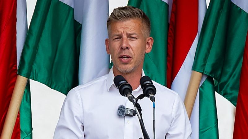 Századvég: A magyar lakosság kétharmada ellenzi az orosz energiaforrások tilalmát, míg a Tiszások körében a többség ezt a lépést támogatja.