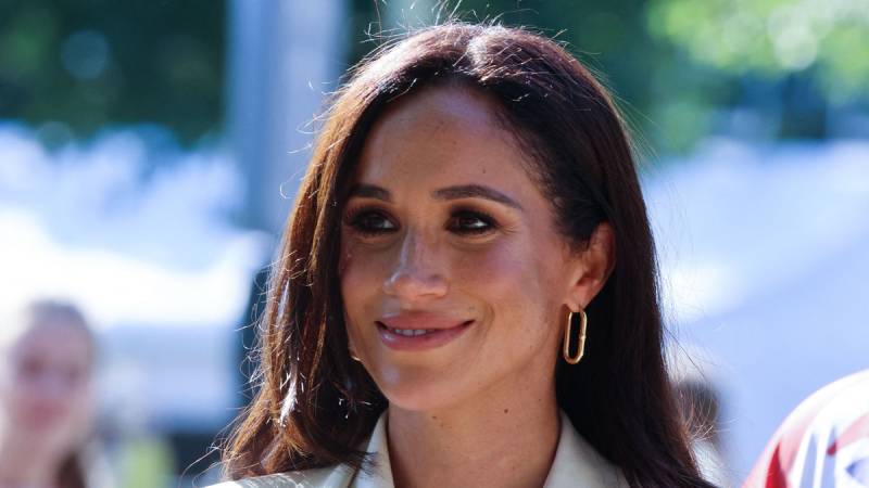 Meghan Markle ritka és varázslatos pillanatokat osztott meg a közönséggel, bemutatva 4 éves kislányát eddig soha nem látott fotókon.